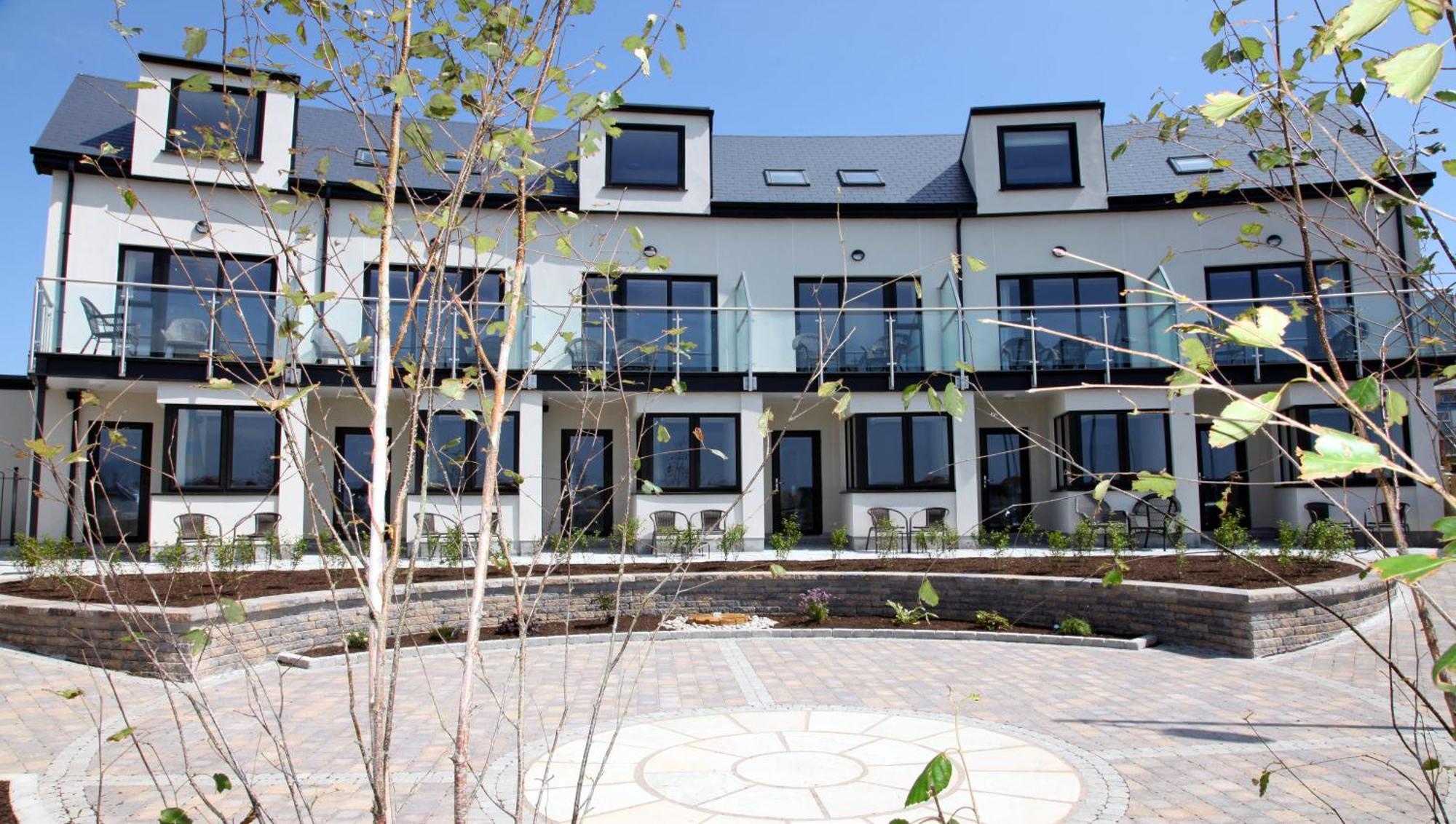 Strandhill Lodge And Suites Boutique Hotel Sligo Exterior photo